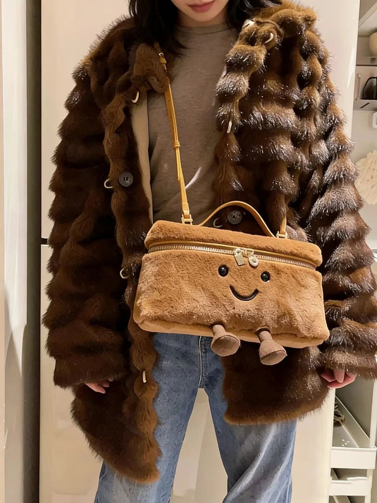 Plushie Travel Companion Bags - Cocoa Puff